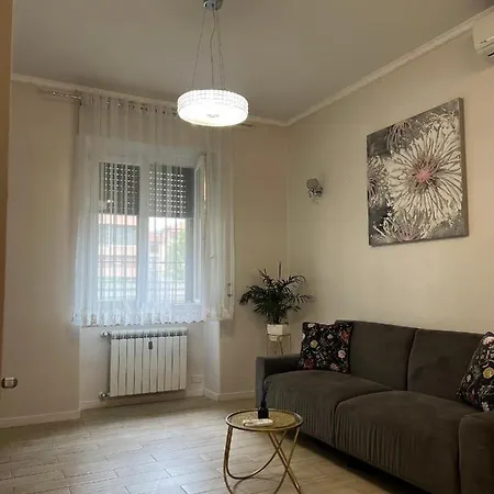 House Suada Apartment Milan